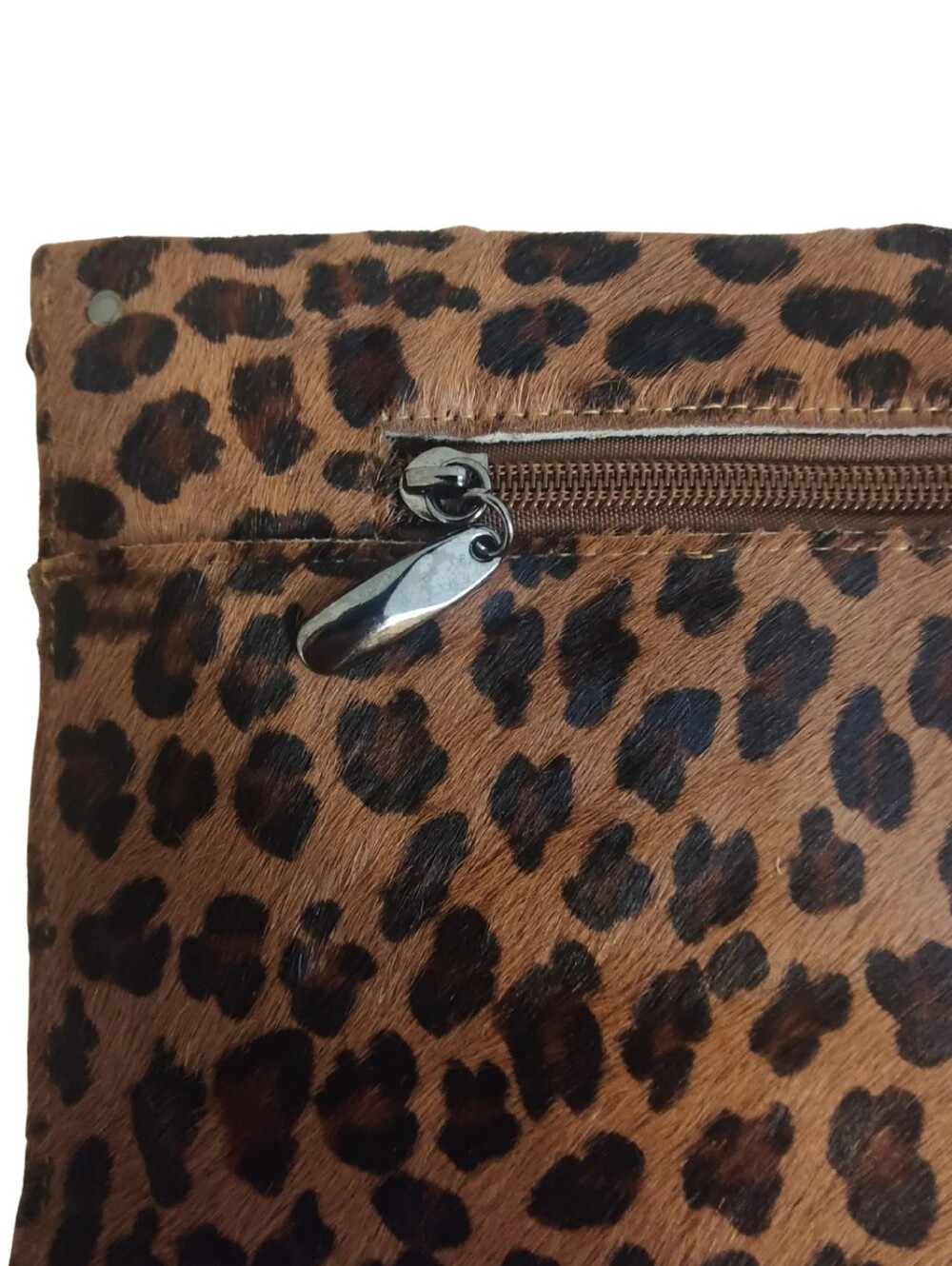 Leopard Print Chain Strap Envelope Clutch - Brown - Picture 5 of 6